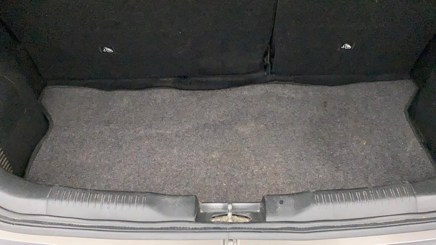 2017 Maruti IGNIS ZETA 1.2 AMT, Petrol, Automatic, 68,890 km, Boot Inside
