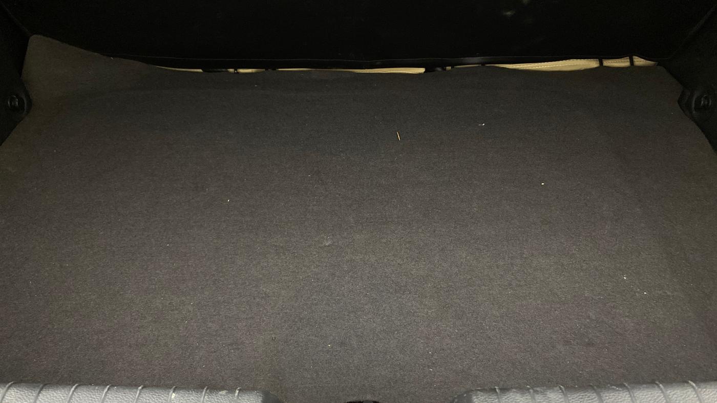 2019 Hyundai Elite i20 ASTA (O) CVT, Petrol, Automatic, 66,379 km, Boot Inside