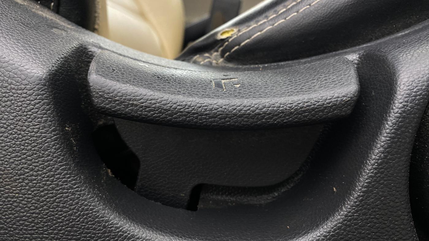 2019 Hyundai Elite i20 ASTA (O) CVT, Petrol, Automatic, 66,379 km, Driver Side Adjustment Panel