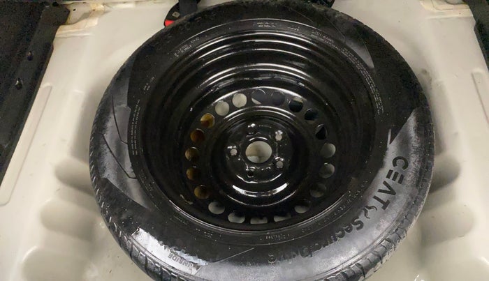 2020 Maruti Vitara Brezza ZXI AT SHVS, Petrol, Automatic, 83,488 km, Spare Tyre