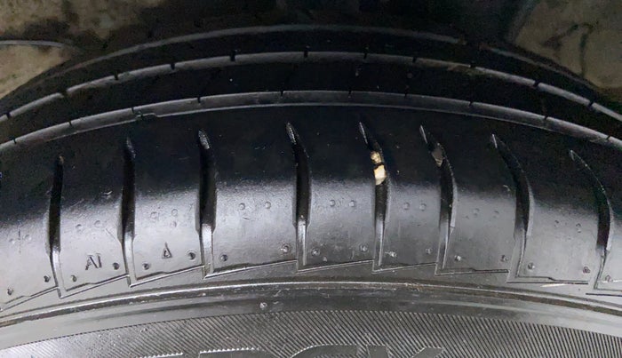 2019 Hyundai NEW SANTRO 1.1 SPORTS AMT, Petrol, Automatic, 14,808 km, Left Rear Tyre Tread
