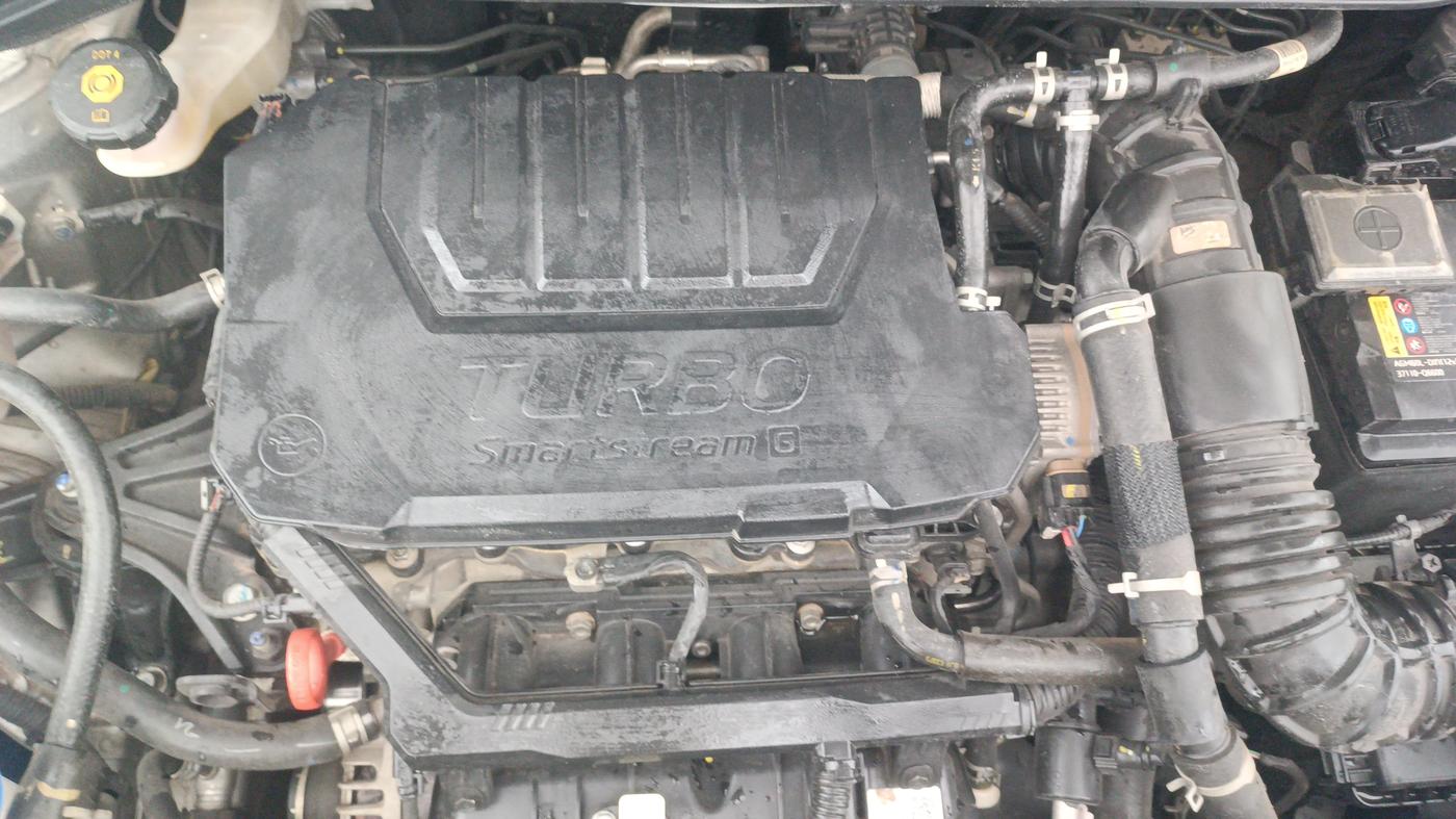 2024 KIA CARENS Luxury Plus 1.5 Turbo Petrol DCT 7 STR, Petrol, Automatic, 72,776 km, Engine View