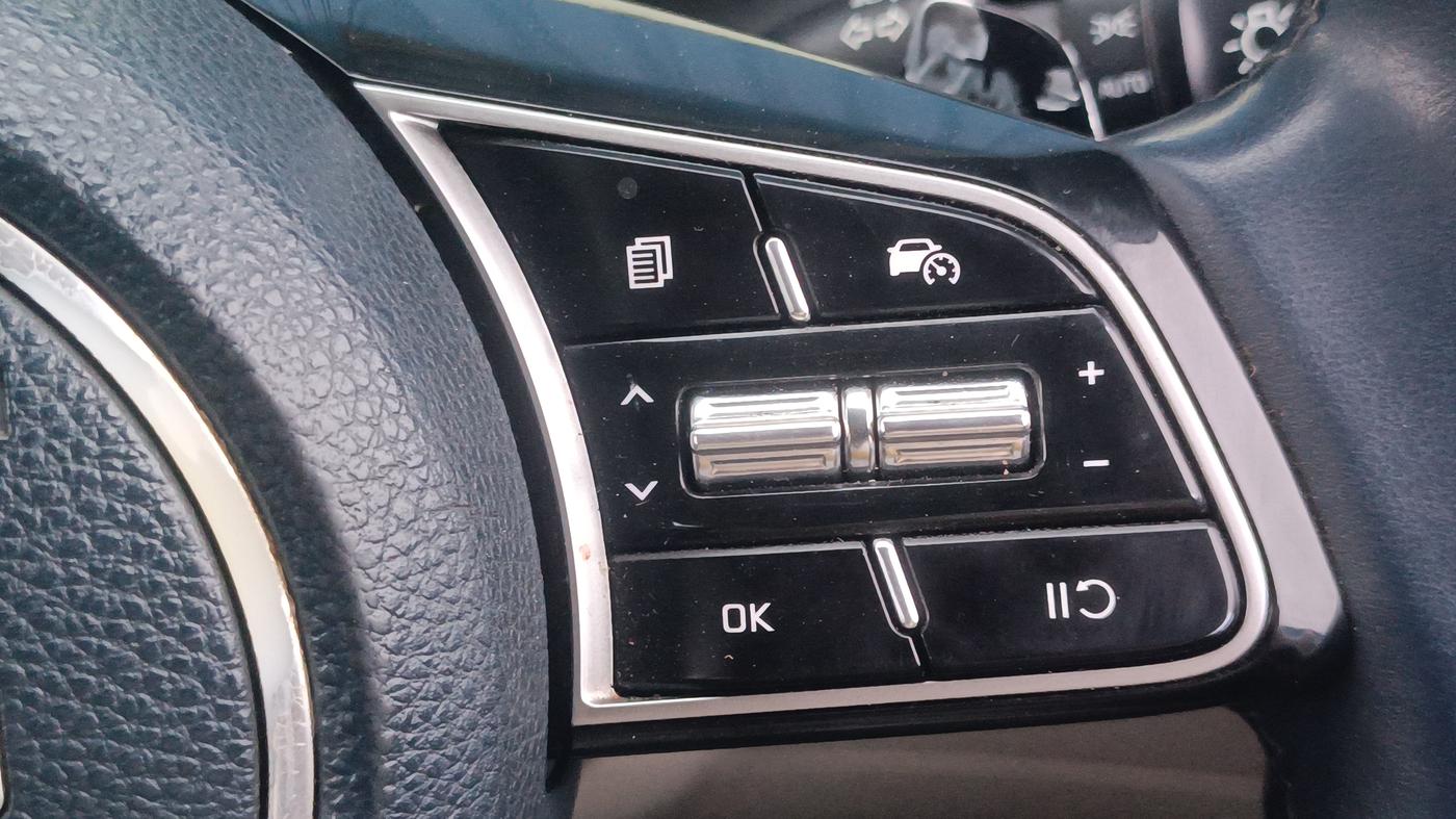 2024 KIA CARENS Luxury Plus 1.5 Turbo Petrol DCT 7 STR, Petrol, Automatic, 72,776 km, Adaptive Cruise Control
