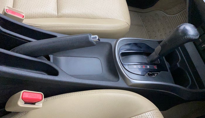 2015 Honda City 1.5L I-VTEC VX CVT, Petrol, Automatic, 1,09,144 km, Gear Lever