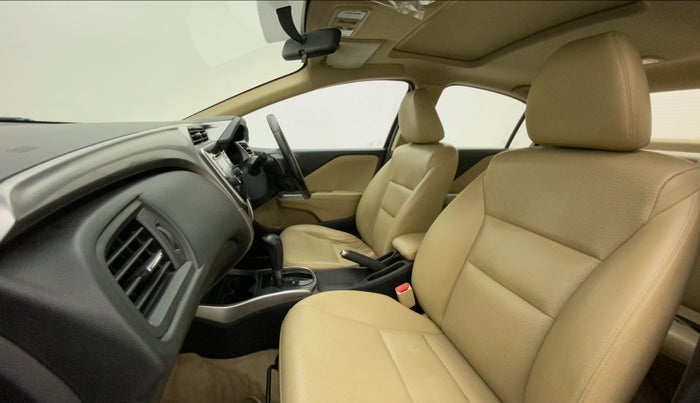 2015 Honda City 1.5L I-VTEC VX CVT, Petrol, Automatic, 1,09,144 km, Right Side Front Door Cabin