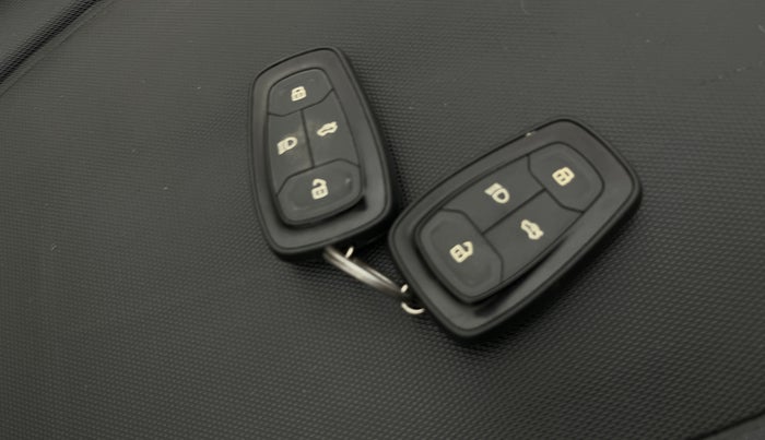 2022 Tata TIGOR XZ PLUS PETROL, Petrol, Manual, 26,538 km, Key Close Up