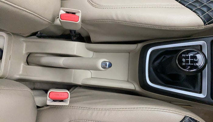 2022 Maruti Dzire VXI, Petrol, Manual, 36,064 km, Gear Lever