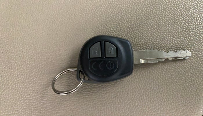 2022 Maruti Dzire VXI, Petrol, Manual, 36,064 km, Key Close Up