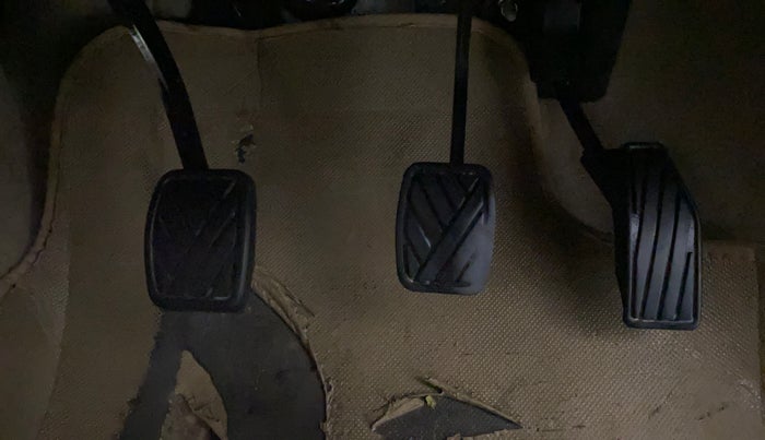 2022 Maruti Dzire VXI, Petrol, Manual, 36,064 km, Pedals