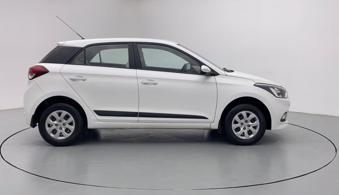 2017 Hyundai Elite i20 SPORTZ 1.2, Petrol, Manual, 13,122 km, Right Side