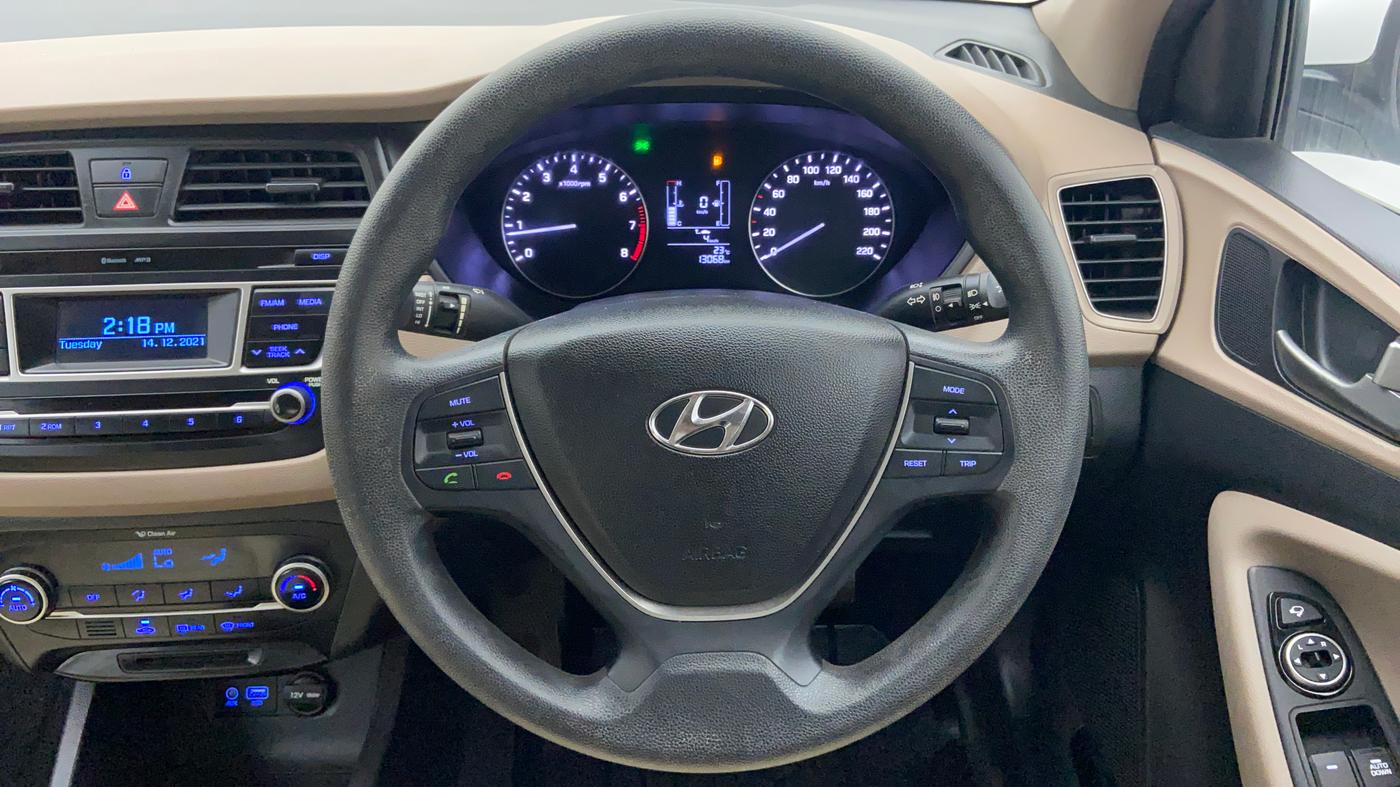 2017 Hyundai Elite i20 SPORTZ 1.2, Petrol, Manual, 13,122 km, Steering Wheel Close Up