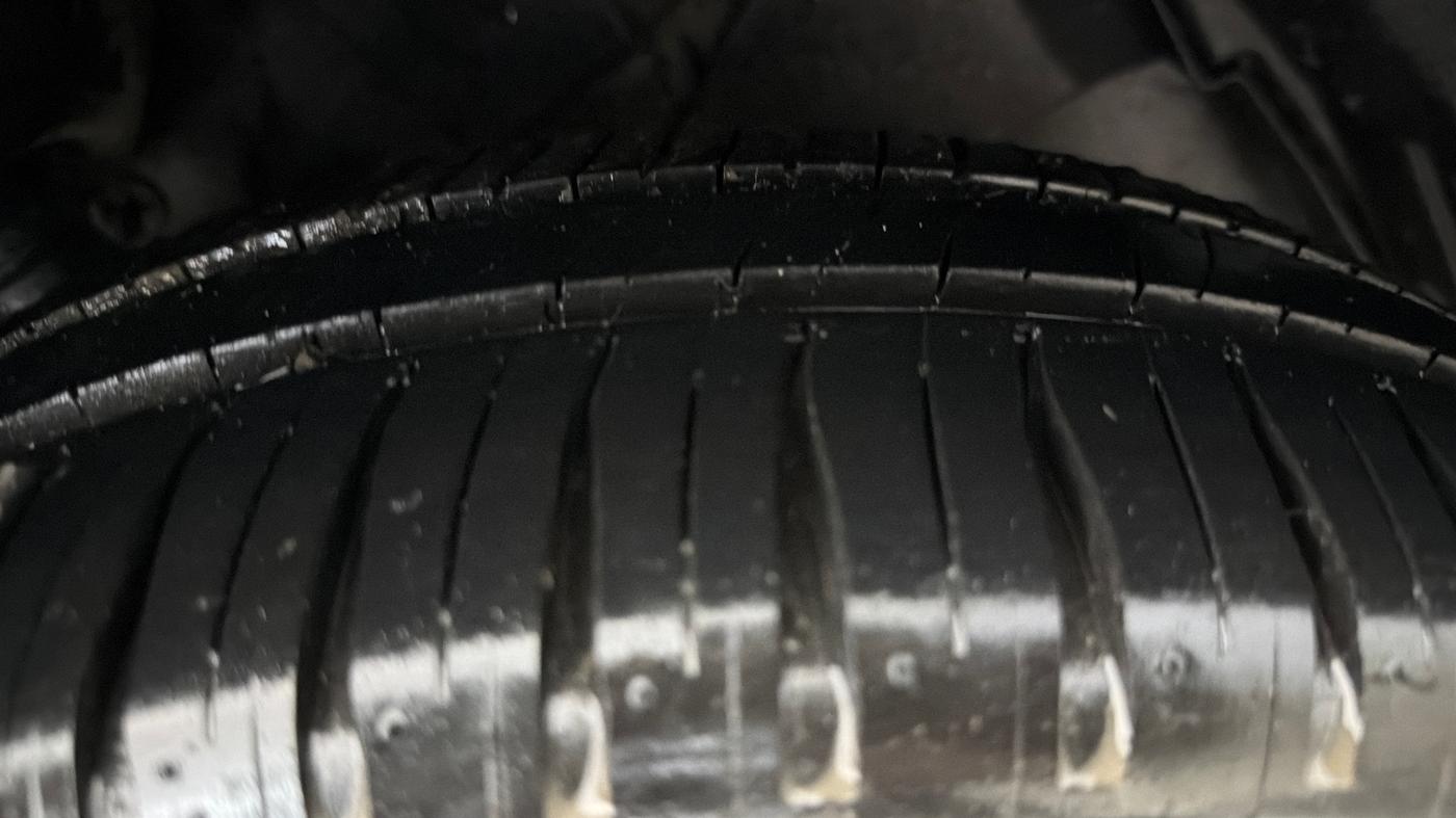 2019 Honda Amaze 1.2L I-VTEC V, Petrol, Manual, 48,713 km, Right Front Tyre Tread