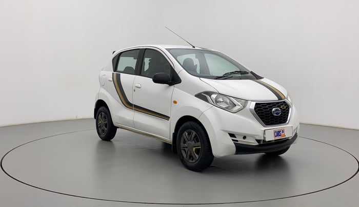 2017 Datsun Redi Go GOLD LIMITED EDITION, Petrol, Manual, 96,382 km, Right Front Diagonal