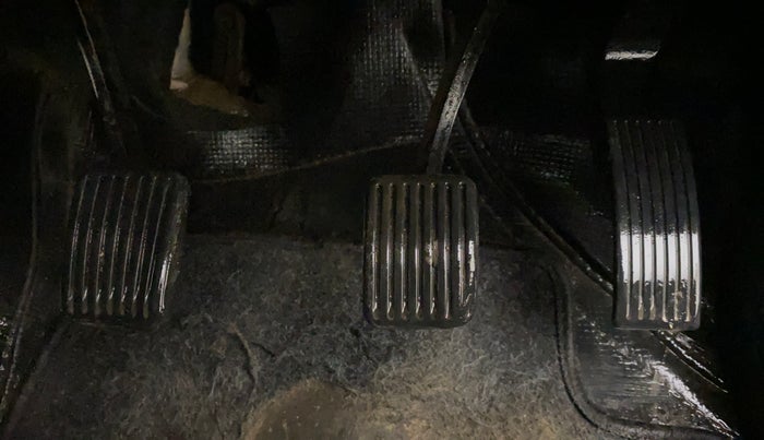 2019 Hyundai Xcent S 1.2, CNG, Manual, 90,638 km, Pedals