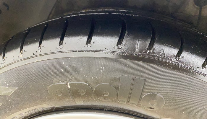 2019 Hyundai Xcent S 1.2, CNG, Manual, 90,638 km, Right Rear Tyre Tread