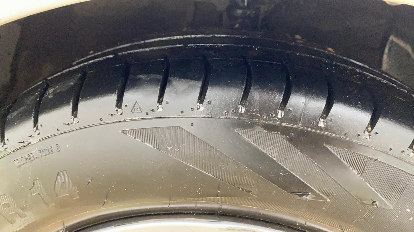 2019 Hyundai Xcent S 1.2, CNG, Manual, 90,638 km, Right Front Tyre Tread