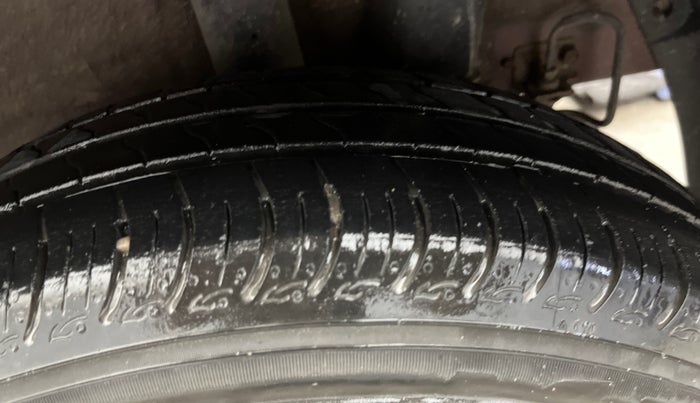 2015 Hyundai Grand i10 SPORTZ 1.2 KAPPA VTVT, Petrol, Manual, 73,042 km, Left Rear Tyre Tread