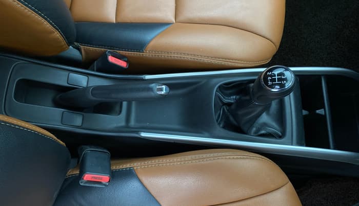 2017 Maruti Baleno DELTA PETROL 1.2, Petrol, Manual, 65,271 km, Gear Lever
