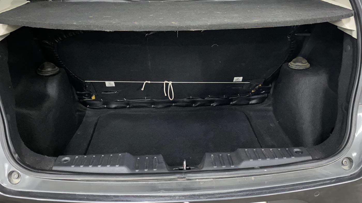 2022 Tata ALTROZ XE PLUS PETROL, Petrol, Manual, 87,701 km, Boot Inside