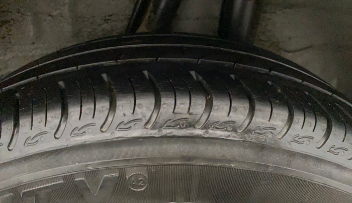 2022 Honda Amaze 1.2L I-VTEC VX CVT, Petrol, Automatic, 24,905 km, Left Rear Tyre Tread