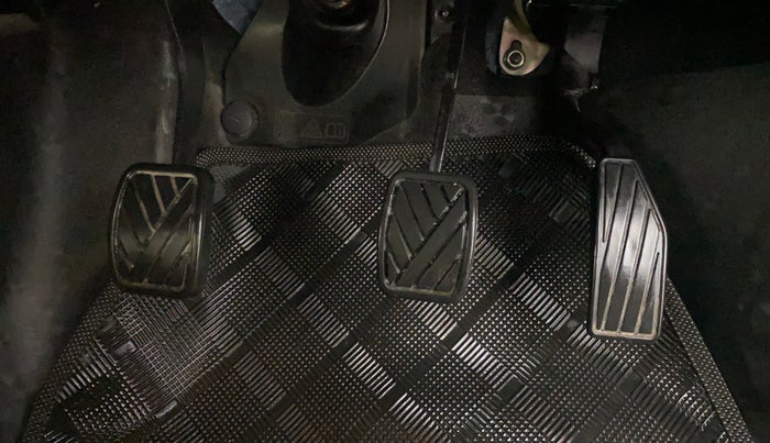 2023 Maruti Celerio VXI, Petrol, Manual, 7,208 km, Pedals