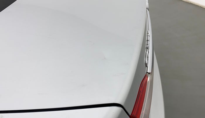 2013 Toyota Camry 2.5L AT, Petrol, Automatic, 96,362 km, Dicky (Boot door) - Slightly dented