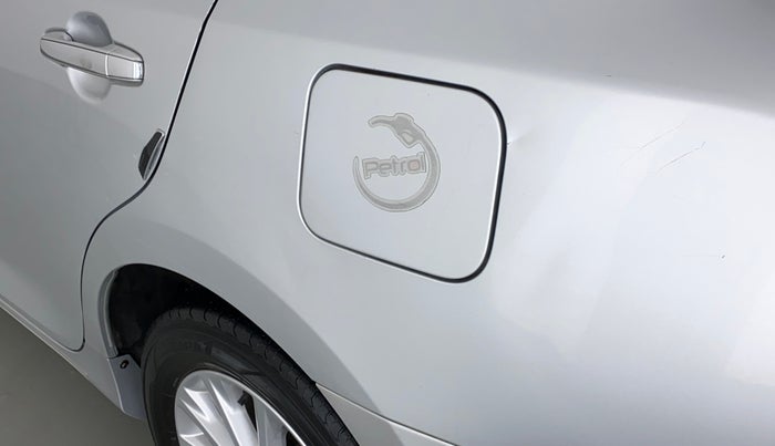 2013 Toyota Camry 2.5L AT, Petrol, Automatic, 96,362 km, Left quarter panel - Slightly dented
