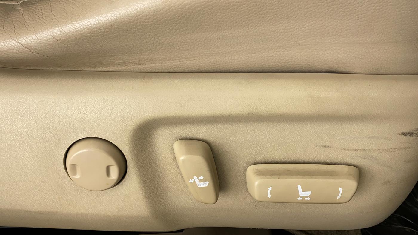 2013 Toyota Camry 2.5L AT, Petrol, Automatic, 96,362 km, Driver Side Adjustment Panel