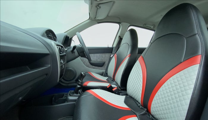 2017 Maruti Alto 800 LXI, Petrol, Manual, 67,385 km, Right Side Front Door Cabin