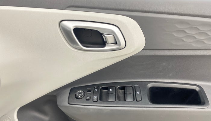 2020 Hyundai GRAND I10 NIOS SPORTZ AMT 1.2 KAPPA VTVT, Petrol, Automatic, 22,492 km, Driver Side Door Panels Control