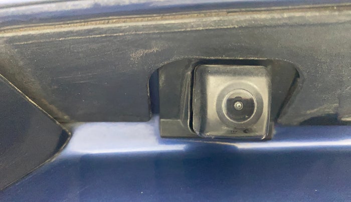 2019 Maruti Ciaz ALPHA  AT 1.5 SHVS PETROL, Petrol, Automatic, 70,245 km, Parking Camera