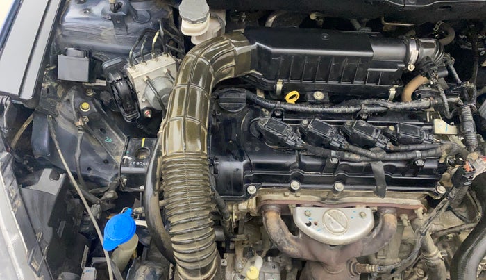 2019 Maruti Ciaz ALPHA  AT 1.5 SHVS PETROL, Petrol, Automatic, 70,245 km, Engine View - Right