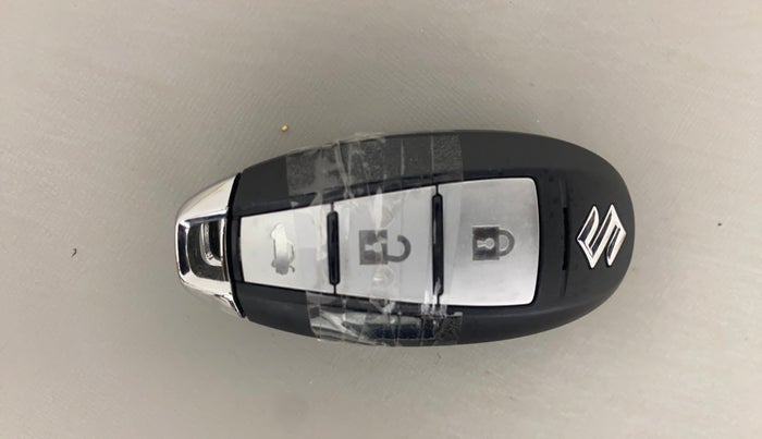 2019 Maruti Ciaz ALPHA  AT 1.5 SHVS PETROL, Petrol, Automatic, 70,245 km, Key Close Up