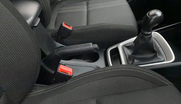 2019 Hyundai VENUE S 1.2, Petrol, Manual, 40,580 km, Gear Lever