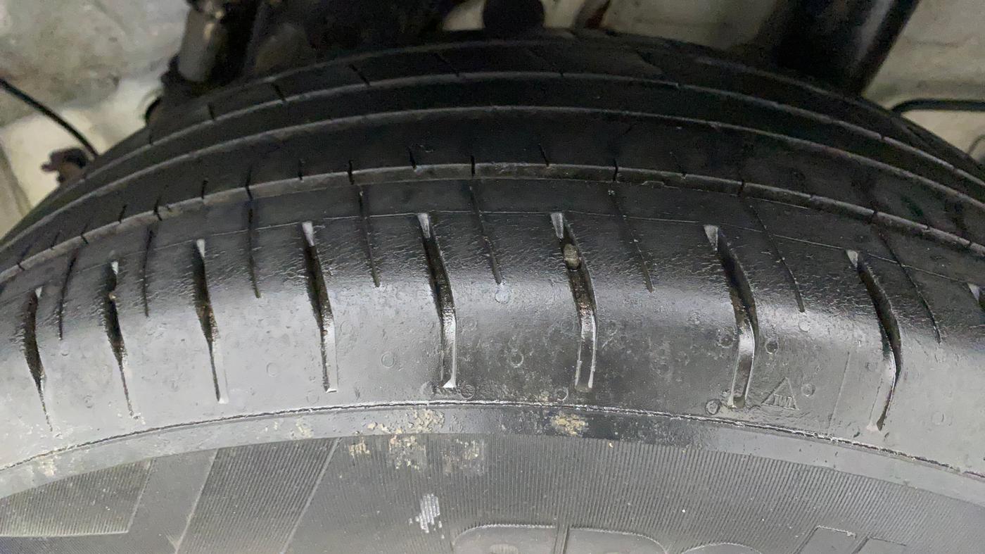 2019 Hyundai VENUE S 1.2, Petrol, Manual, 40,580 km, Left Rear Tyre Tread