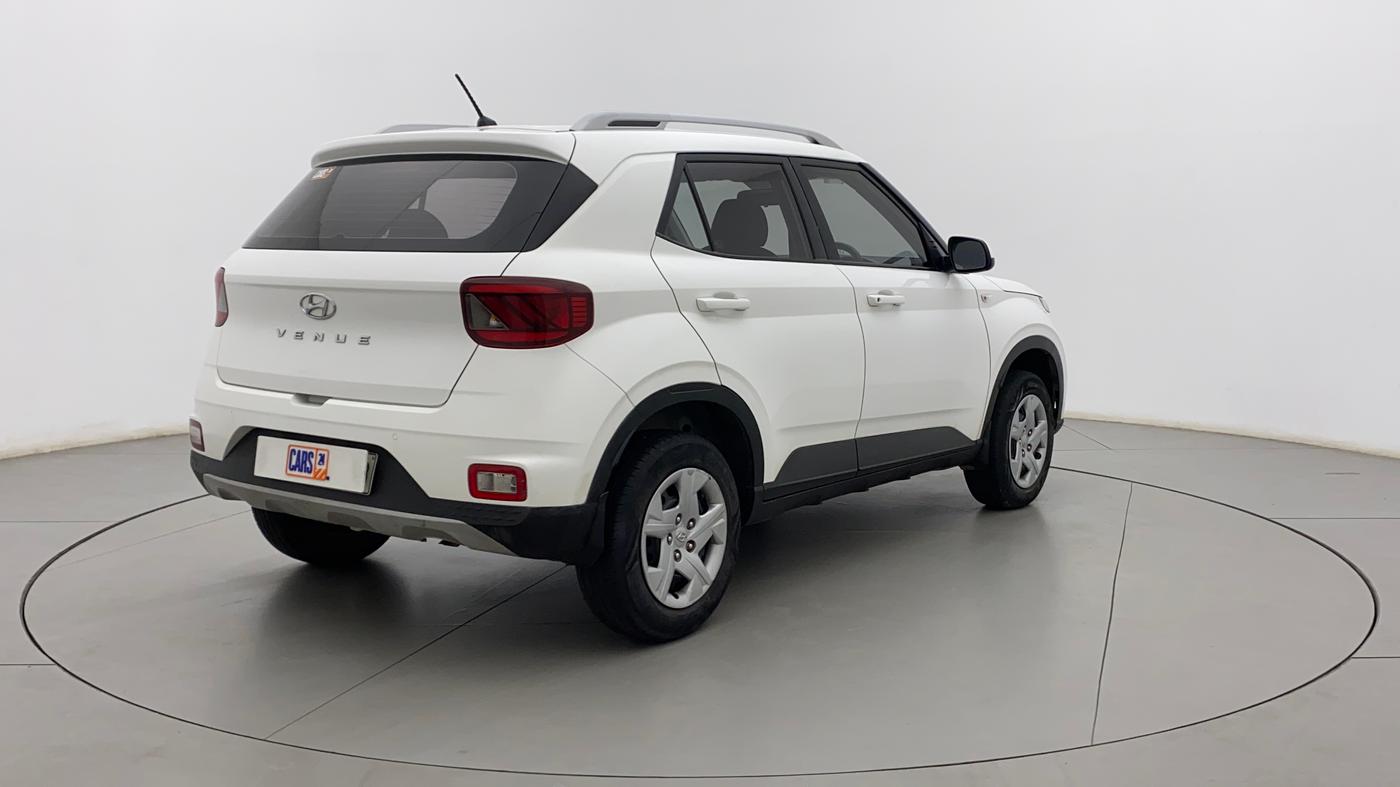 2019 Hyundai VENUE S 1.2, Petrol, Manual, 40,580 km, Right Back Diagonal