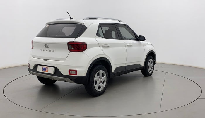 2019 Hyundai VENUE S 1.2, Petrol, Manual, 40,580 km, Right Back Diagonal