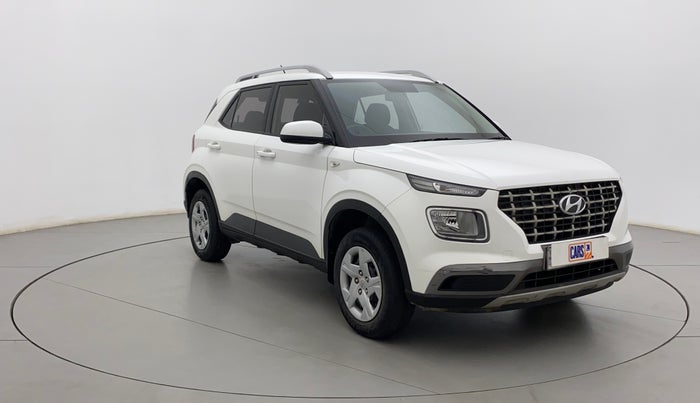 2019 Hyundai VENUE S 1.2, Petrol, Manual, 40,580 km, Right Front Diagonal