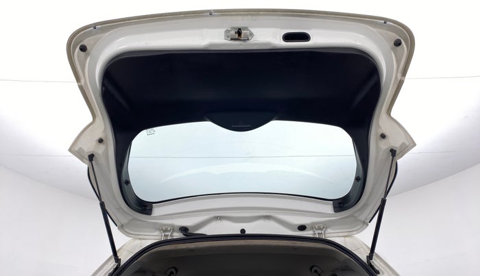2016 Maruti S Cross SIGMA 1.3, Diesel, Manual, 82,576 km, Boot Door Open