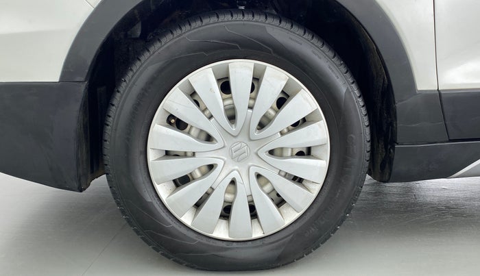 2016 Maruti S Cross SIGMA 1.3, Diesel, Manual, 82,576 km, Left Front Wheel
