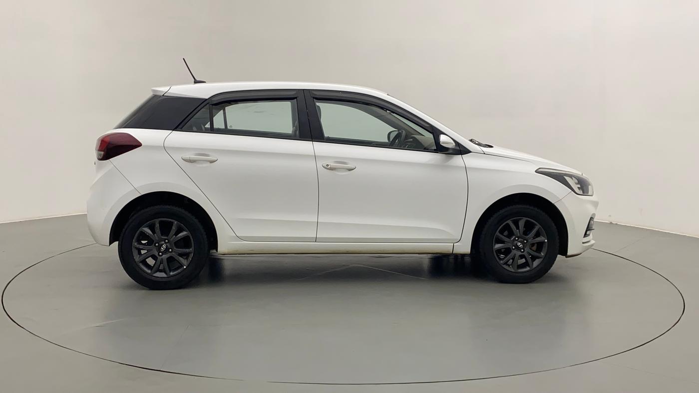 2019 Hyundai Elite i20 SPORTZ PLUS 1.2, Petrol, Manual, 47,575 km, Right Side