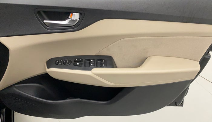 2021 Hyundai Verna SX 1.5 VTVT IVT, Petrol, Automatic, 6,775 km, Driver Side Door Panels Control