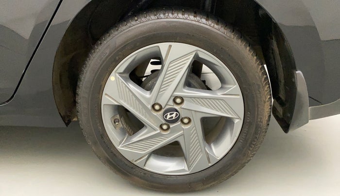 2021 Hyundai Verna SX 1.5 VTVT IVT, Petrol, Automatic, 6,775 km, Left Rear Wheel