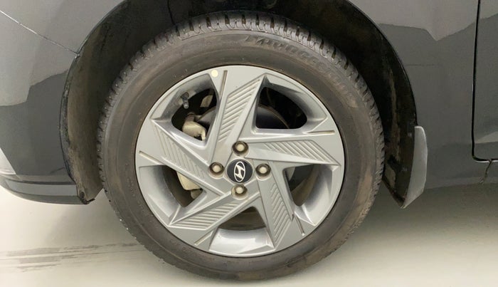 2021 Hyundai Verna SX 1.5 VTVT IVT, Petrol, Automatic, 6,775 km, Left Front Wheel