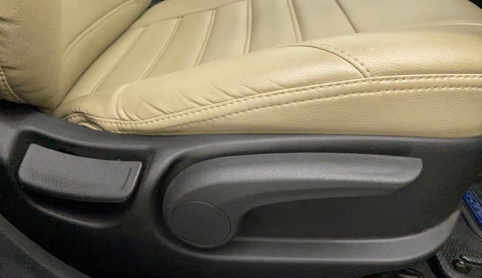 2021 Hyundai Verna SX 1.5 VTVT IVT, Petrol, Automatic, 6,775 km, Driver Side Adjustment Panel