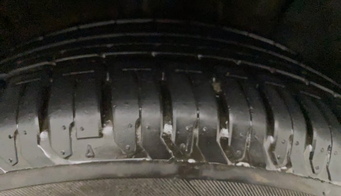 2021 Hyundai Verna SX 1.5 VTVT IVT, Petrol, Automatic, 6,775 km, Left Rear Tyre Tread