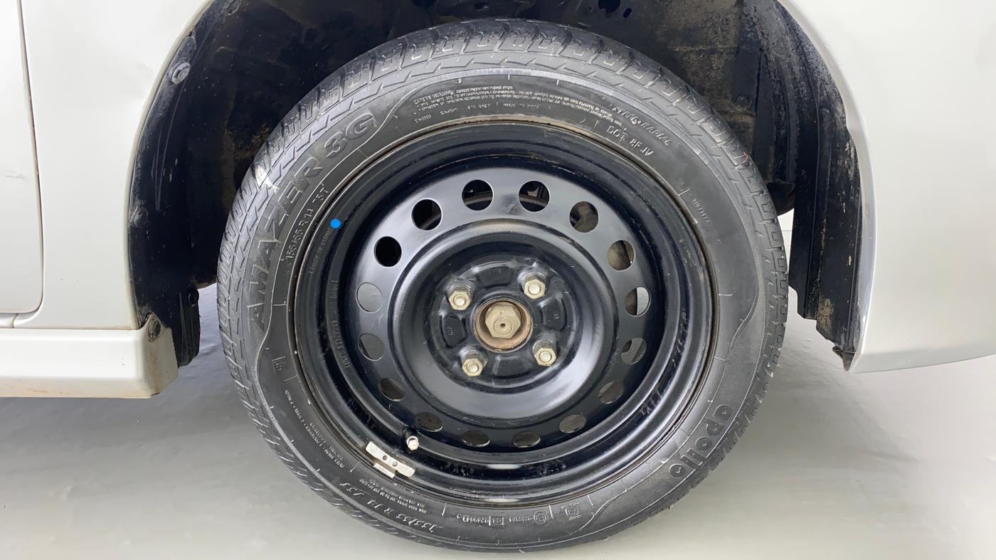2013 Maruti Wagon R Stingray LXI, Petrol, Manual, 59,573 km, Right Front Wheel