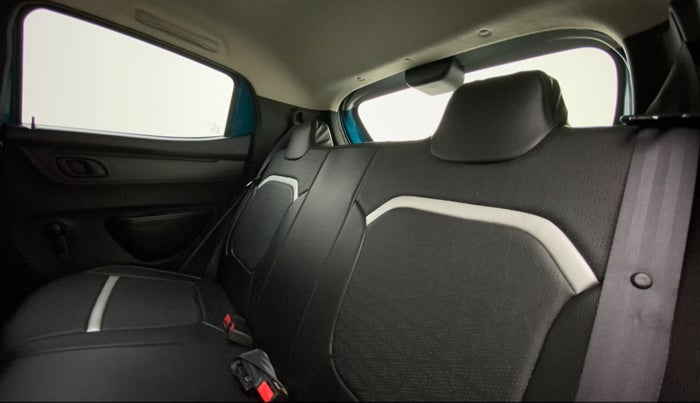 2021 Renault Kwid NEOTECH RXL 1.0 AMT, Petrol, Automatic, 14,365 km, Right Side Rear Door Cabin