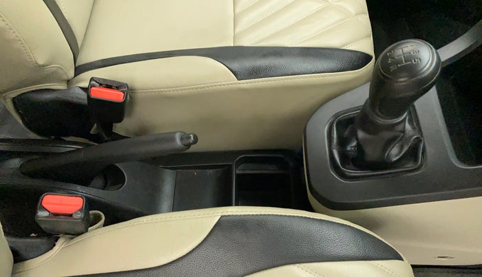 2019 Maruti New Wagon-R LXI CNG (O) 1.0, CNG, Manual, 17,531 km, Gear Lever