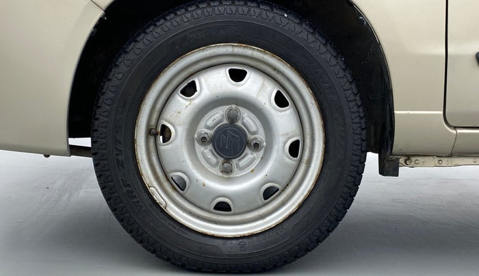 2013 Maruti Alto K10 LXI P, Petrol, Manual, 1,13,889 km, Left Front Wheel